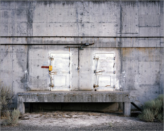 http://4.bp.blogspot.com/_6U6ZFTcbbU8/TQ5AC7-AILI/AAAAAAAAEe8/Y2RW_m_1R18/s320/slouching+2+gable.jpg